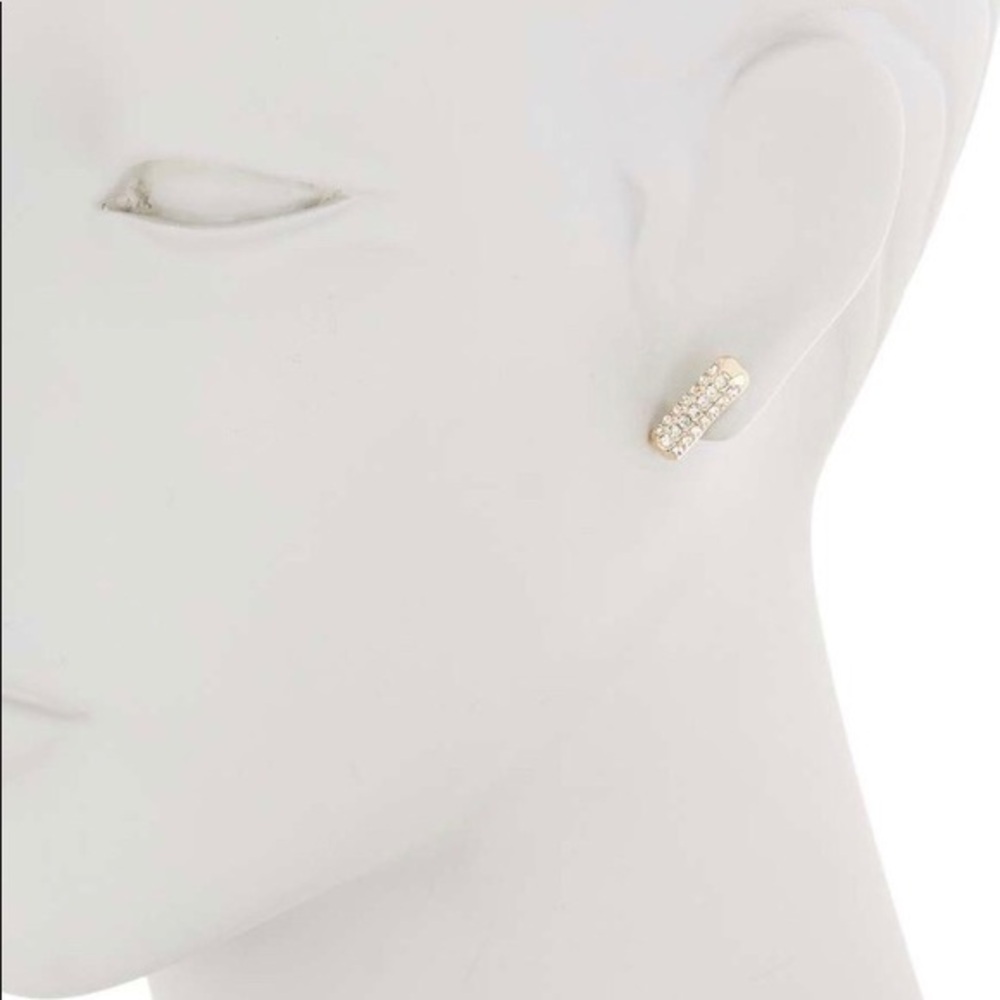 VINCE CAMUTO STUD EARRINGS